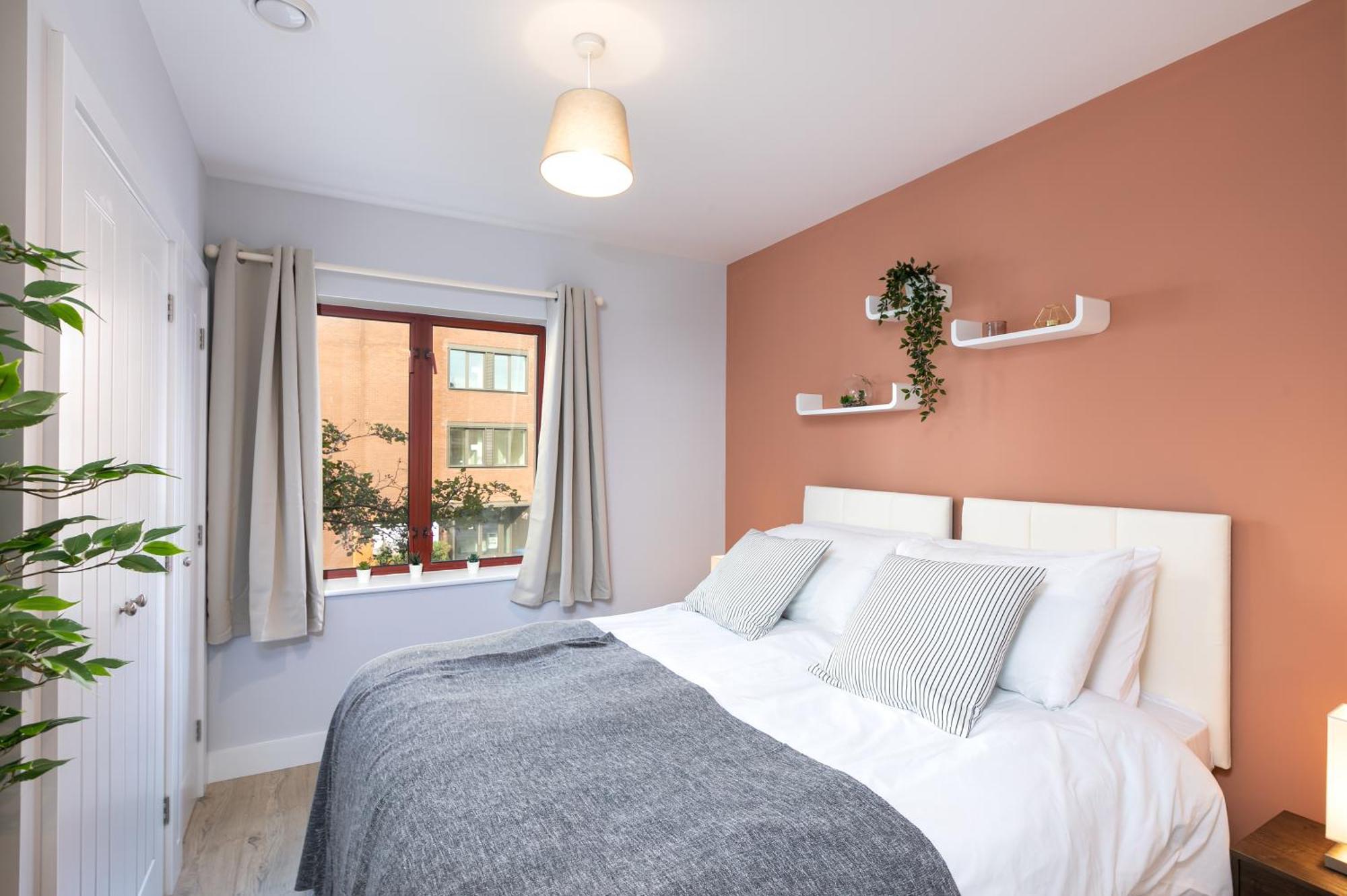 Wesley Gate Apartments - By Hostly Reading Eksteriør billede